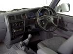Toyota Hilux 2700i Raider Double Cab 2001 года (ZA)